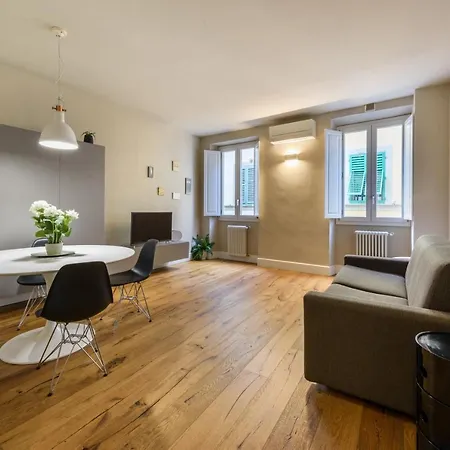 Apartment Dimora Santa Croce By Mmega Florence